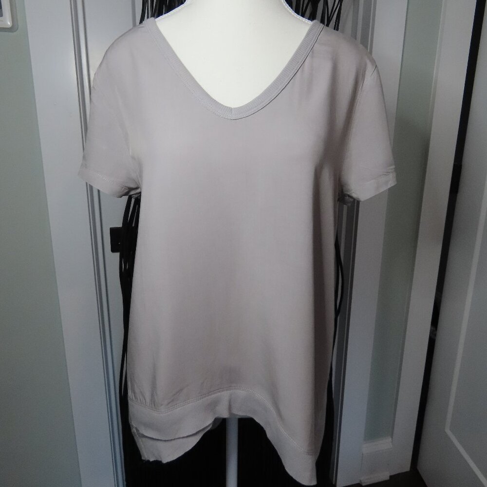 Dylan Light Gray Short Sleeve Top